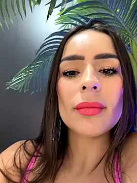 Mau_White live sex cam