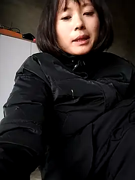 linda_bae00 live sex cam