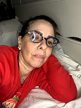 Ginevra_75 live sex cam