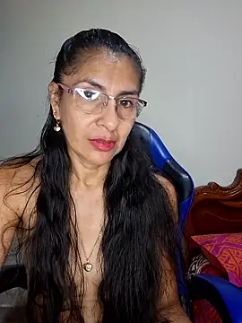 Natasha_50 live sex cam