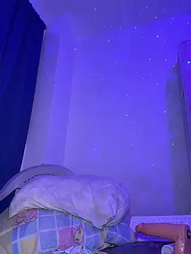 LunaGates live sex cam