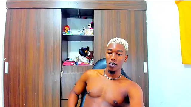 Dreamastercum_ live sex cam