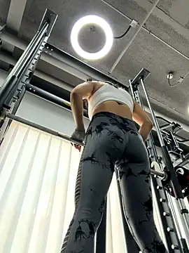 LaudingElastase live sex cam