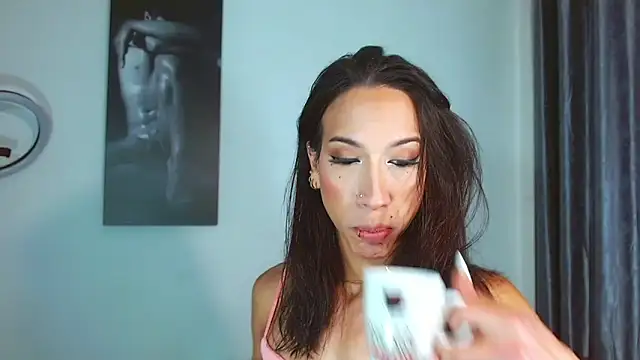 Kenisha_Sweet live sex cam