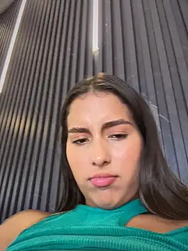 Valeria-escobar live sex cam