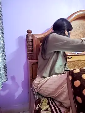 Student12th's cam snapshot