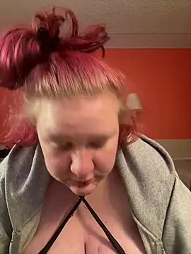 ivylynn420 live sex cam