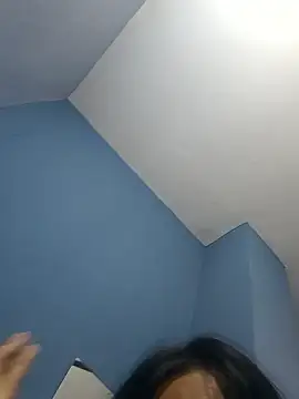 Koziekylie live sex cam