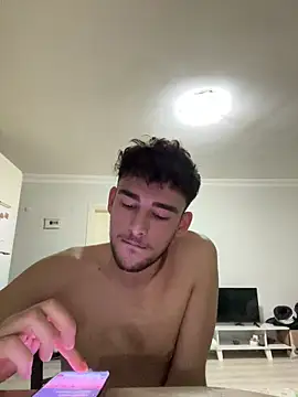 Yasinyasin7 live sex cam