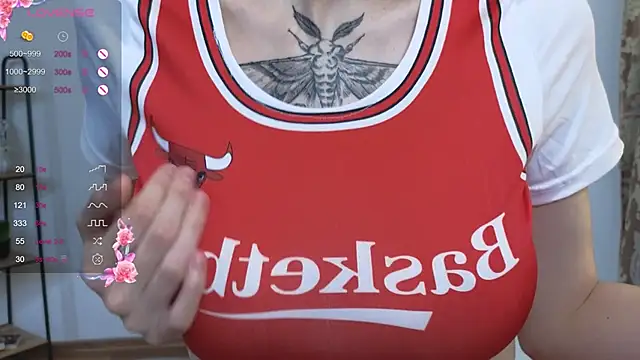 Greta_Brown's cam snapshot