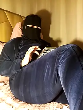 LONA-_-'s cam snapshot