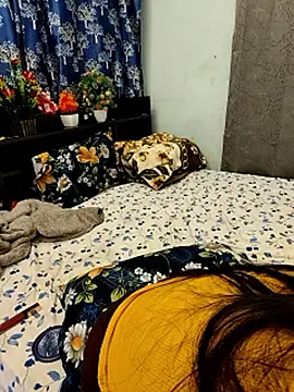 priya_26's cam snapshot