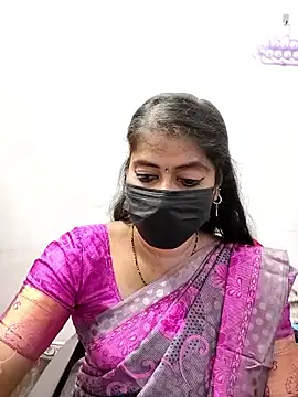 tamil_Sigappu_Roja's cam snapshot