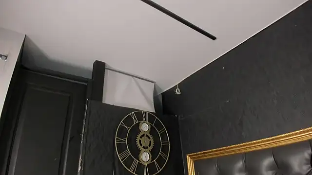 ManuelaEvans_'s cam snapshot