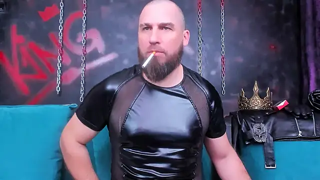 ArmandoSteel4u live sex cam