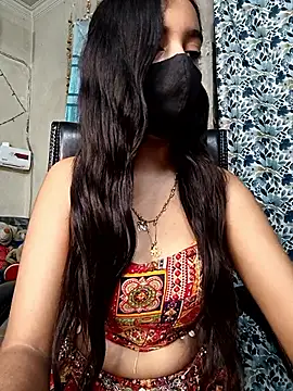 Parinaaz18 live sex cam