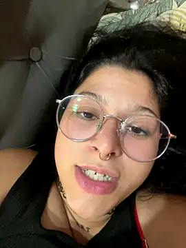 amazonaa9's cam snapshot