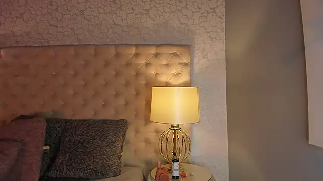 AlannaBlakes's cam snapshot