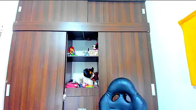 Dreamastercum_'s cam snapshot