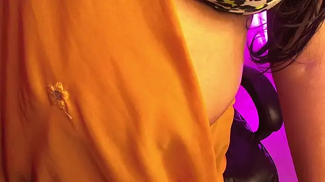 Gagankaur live sex cam