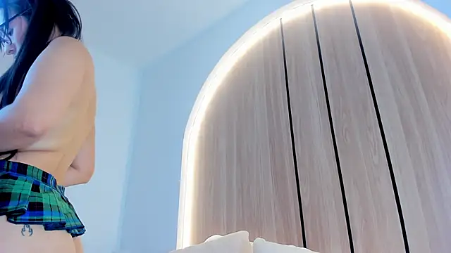 melaniejeannn_'s cam snapshot