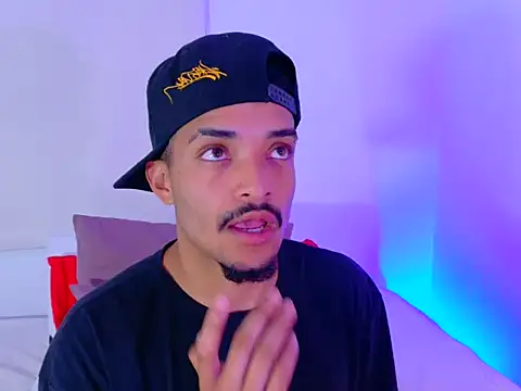 eross_chipre_'s cam snapshot