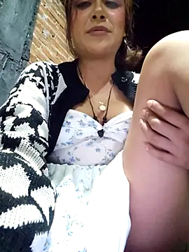 -TheCatCrazy-'s cam snapshot