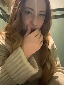 AndreaMood live sex cam