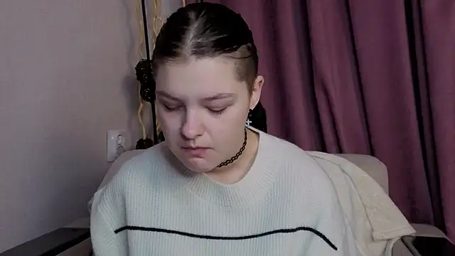 BevHanni's cam snapshot