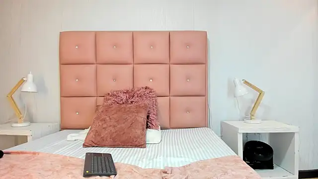 lhiamfit's cam snapshot