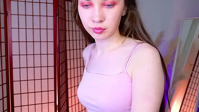 SilentLily's cam snapshot