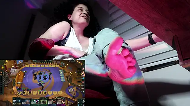 miss_carmila1's cam snapshot