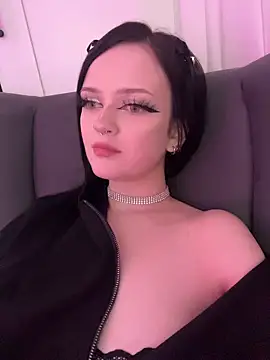 PorcelainAnora's cam snapshot