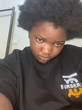 sweet18creamybigpussy's cam snapshot