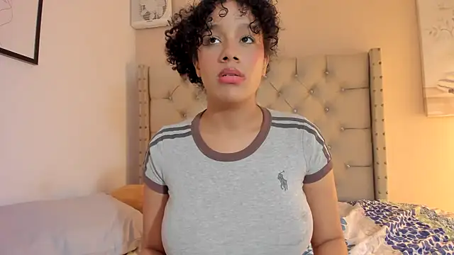 vanesasexyhot21's cam snapshot