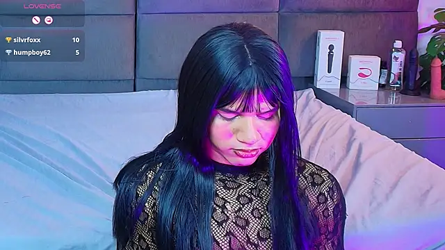 Slenna_Moon live sex cam