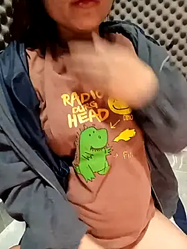 Pipi23_ live sex cam