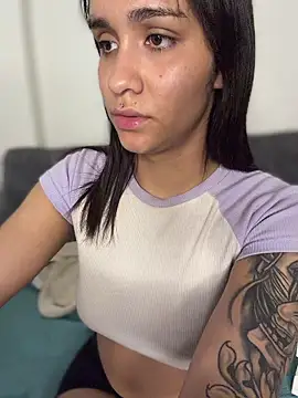 Isabella-Teen's cam snapshot