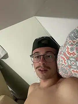 Thalesteixeira live sex cam