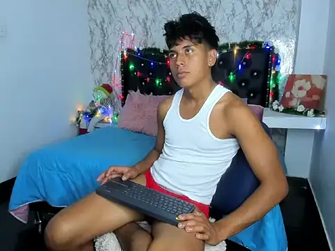 Valentino_Lane live sex cam