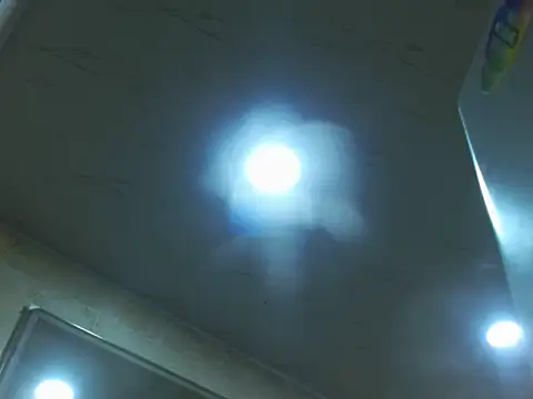 hornymilf_69xxx's cam snapshot