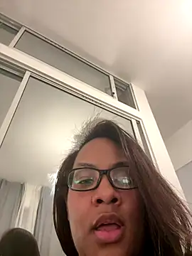 Chaniita's cam snapshot