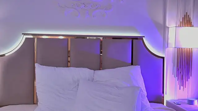 ArianaMell's cam snapshot