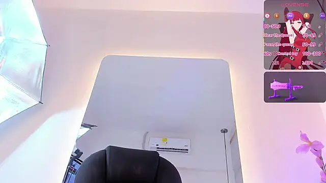 Juliett_Adams_ live sex cam