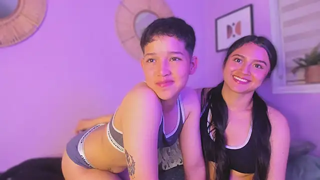 Auroraaa_527's cam snapshot