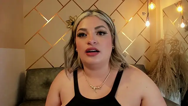 marianeporter__'s cam snapshot