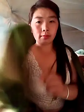 quynhkoolbae's cam snapshot