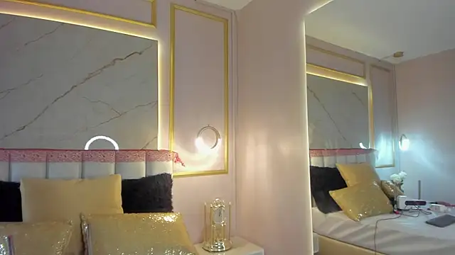 VioletaMaddox's cam snapshot