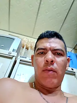 cristian07_'s cam snapshot