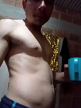 Mycansonhot's cam snapshot